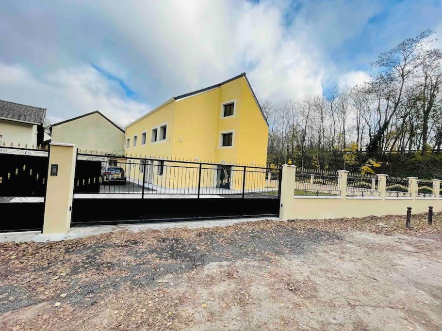 Masion Belle Vue Apartment Sarcelles Luaran gambar